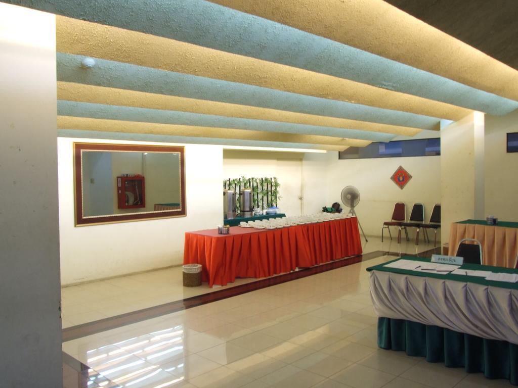 Ratchada City Hotel Bangkok Exteriér fotografie