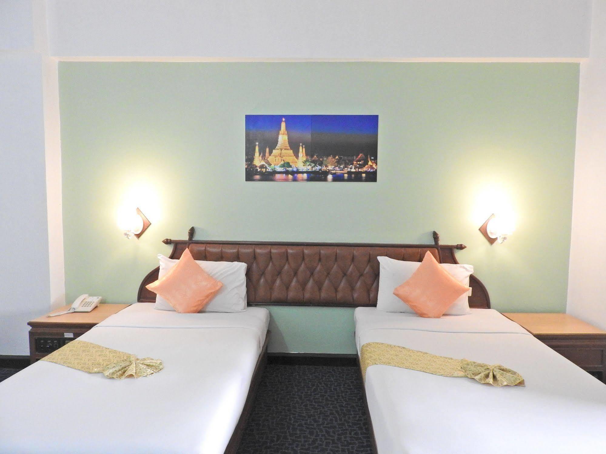 Ratchada City Hotel Bangkok Exteriér fotografie